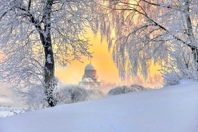 Обои картинки фото города, - православные церкви,  монастыри, храм, россия, январское, небо, снег, пушистый, зима, санкт-петербург