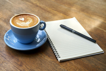 Картинка еда кофе +кофейные+зёрна капучино ручка блокнот