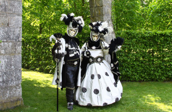 Картинка разное маски карнавальные костюмы карнавал пара
