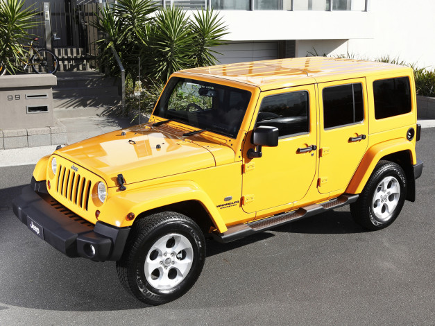 Обои картинки фото автомобили, jeep, wrangler, unlimited, overland, au-spec, jk, 2013г, желтый