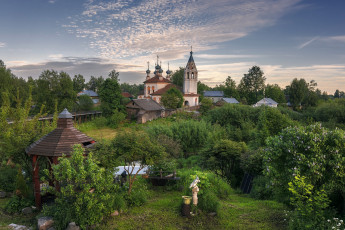 Картинка города -+католические+соборы +костелы +аббатства вечер церковь