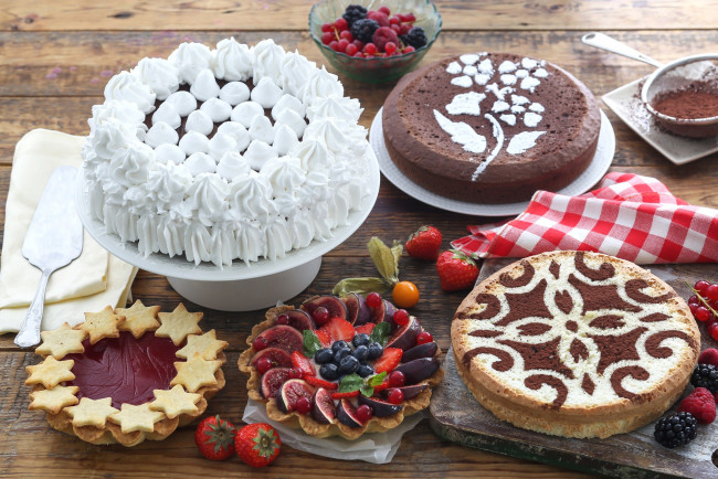 Обои картинки фото еда, торты, клубника, десерт, sweet, cake, ягоды, сладкое, dessert, выпечка, торт, strawberry, berries, snack, пирожное, крем