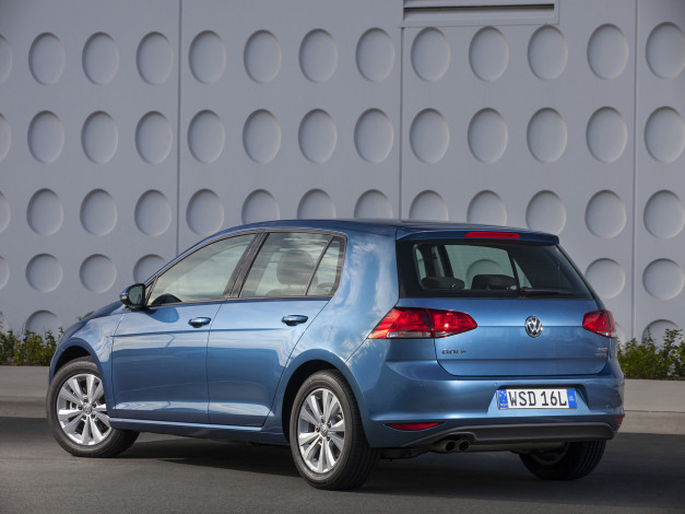 Обои картинки фото автомобили, volkswagen, 2013г, typ, 5g, au-spec, 5-door, bluemotion, синий, golf, tsi