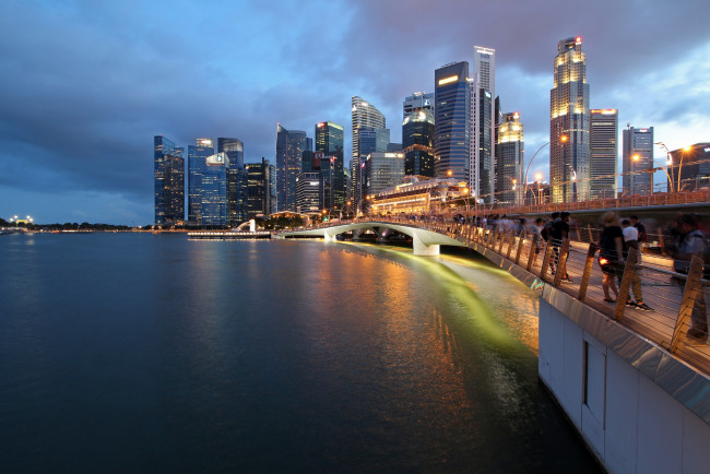 Обои картинки фото jubilee bridge in singapore, города, сингапур , сингапур, простор