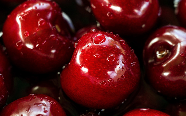 Обои картинки фото еда, вишня,  черешня, капли, макро, вишни, ягоды
