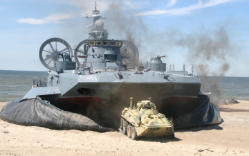 Картинка корабли суда+на+воздушной+подушке море зубр десантный корабль высадка на воздушной подушке