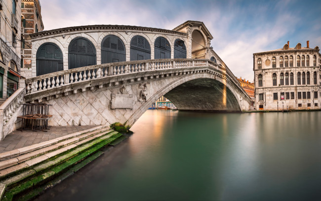 Обои картинки фото города, венеция , италия, венеция, rialto, bridge, italy, channel, cityscape, san, bartolomeo, church, panorama, канал, venice