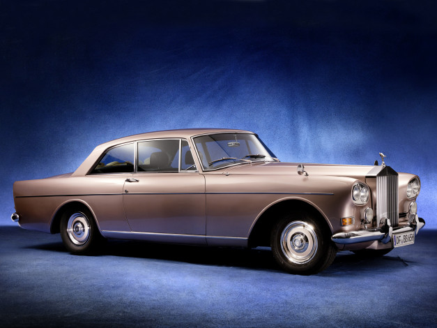 Обои картинки фото rolls, royce, silver, cloud, continental, coupe, автомобили