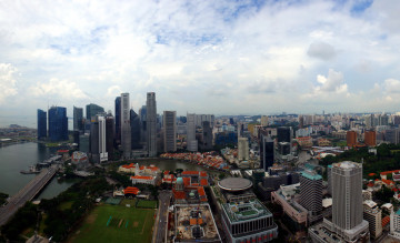 обоя города, сингапур, здания, панорама, дороги, деревья