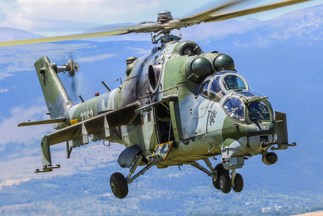 Обои картинки фото mil-mi-35, авиация, вертолёты, вертушка