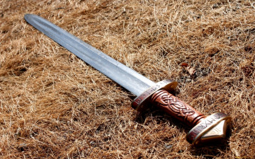 Картинка оружие холодное меч руны скандинавия