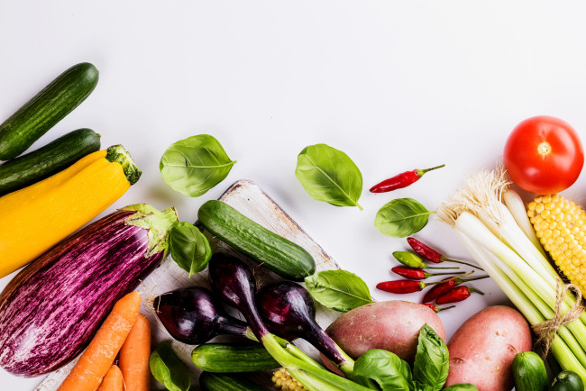 Обои картинки фото еда, овощи, зелень, лук, баклажан, картофель, огурцы, помидоры, томаты