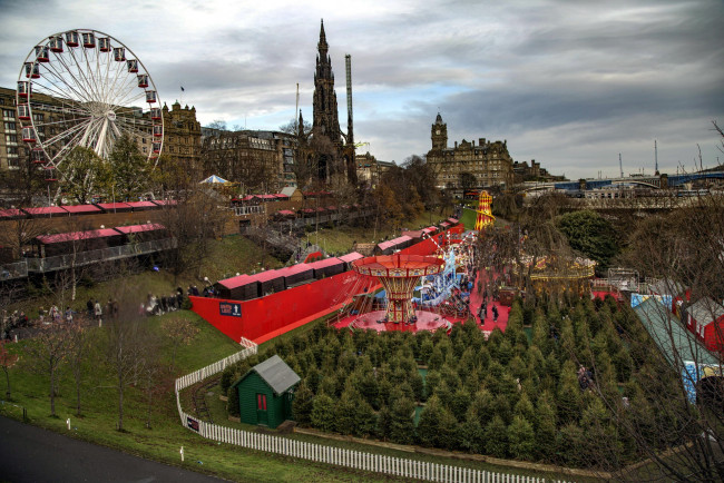 Обои картинки фото города, эдинбург , шотландия, ярмарка