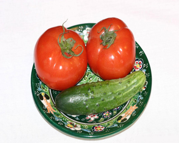 Обои картинки фото еда, овощи, томаты, огурцы, помидоры