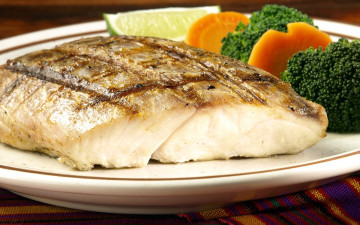 Картинка еда рыбные+блюда +с+морепродуктами брокколи морковь лайм рыба