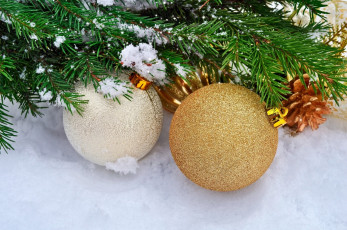 обоя праздничные, - разное , новый год, композиция, снег, шишки, хвоя, шары