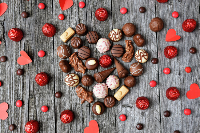 Обои картинки фото еда, конфеты,  шоколад,  мармелад,  сладости, сердечки