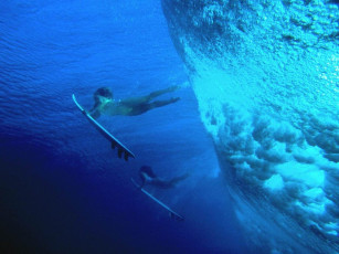 Картинка surfer girls duck diving спорт серфинг