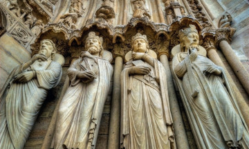 Картинка разное рельефы статуи музейные экспонаты святые собор