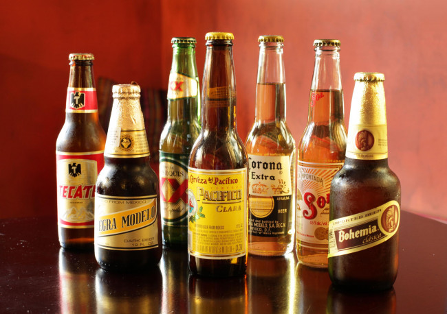 Обои картинки фото бренды, напитков, разное, пиво, бутылки