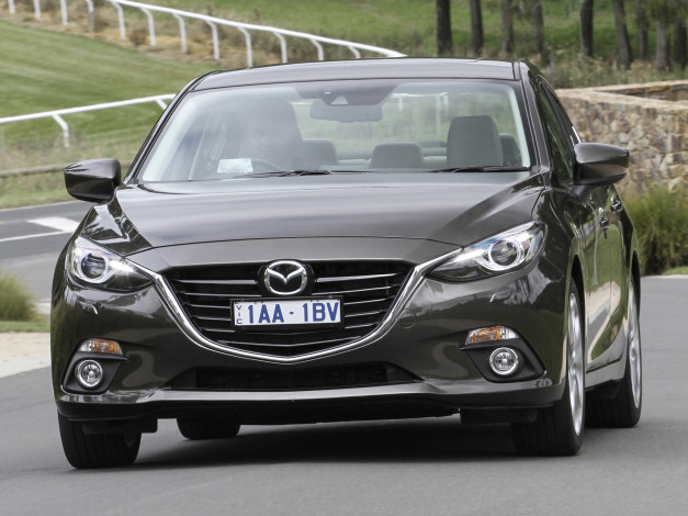 Обои картинки фото автомобили, mazda, bm, 2013, темный, au-spec, sedan, mazda3