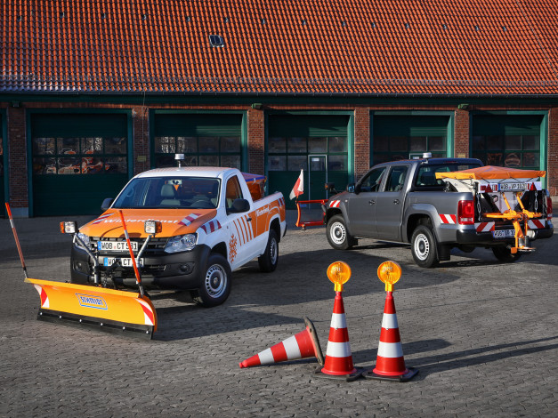 Обои картинки фото автомобили, volkswagen, amarok, 2013, service, road, cab, single