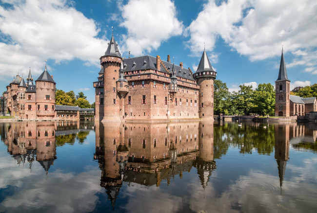 Обои картинки фото castle de haar,  haarzuilens,  in the netherlands, города, замки нидерландов, стены, замок, башни