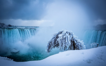 Картинка природа водопады водопад зима снег дерево