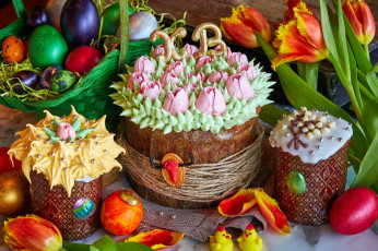 Картинка праздничные пасха крашенки тюльпаны декор крем куличи