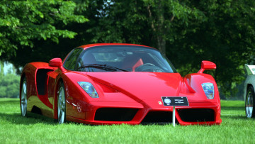 Картинка ferrari enzo автомобили выставки уличные фото s p a гоночные спортивные италия