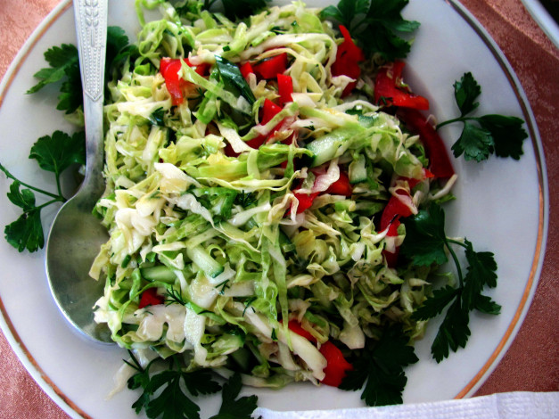 Обои картинки фото еда, салаты,  закуски, петрушка, салат, овощной