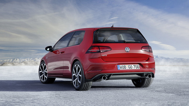 Обои картинки фото volkswagen golf 7 gti facelift 2017, автомобили, volkswagen, facelift, gti, 7, golf, 2017