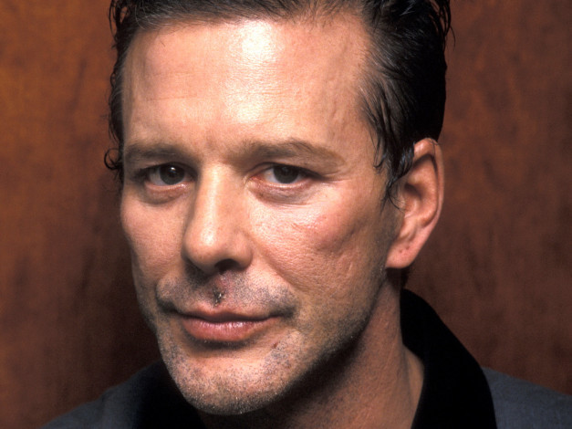 Обои картинки фото мужчины, mickey, rourke