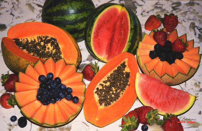 Обои картинки фото еда, фрукты,  ягоды, ягоды, дыня, папайя, арбуз, клубника, голубика, ежевика