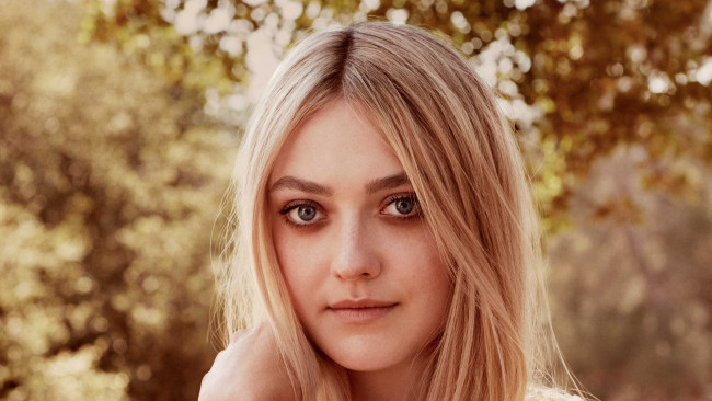 Обои картинки фото девушки, dakota fanning, лицо, блондинка, актриса