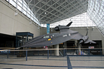 обоя sr71 blackbird, авиация, боевые самолёты, самолет, модель