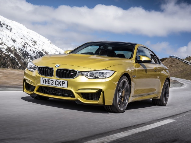 Обои картинки фото автомобили, bmw, желтый, 2014г, f82, uk-spec, coupе, m4