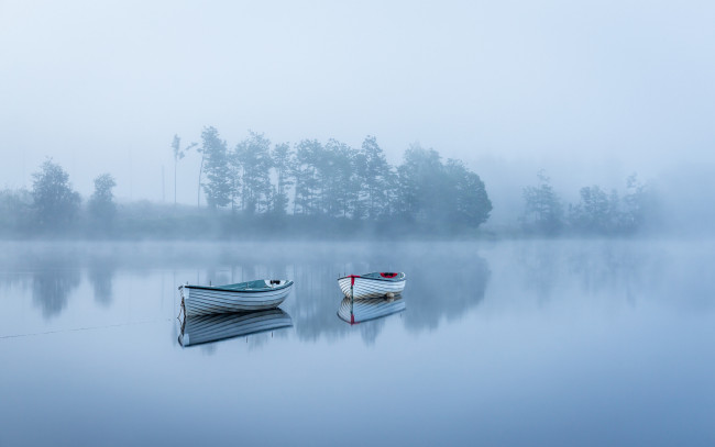 Обои картинки фото корабли, лодки,  шлюпки, озеро, туман
