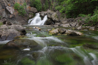 Картинка природа водопады водопад камни поток река вода waterfall rocks stream river water