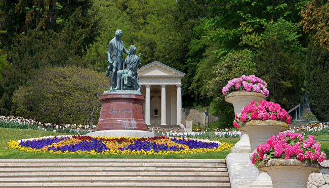 Обои картинки фото разное, садовые и парковые скульптуры, цветы, скульптура, парк