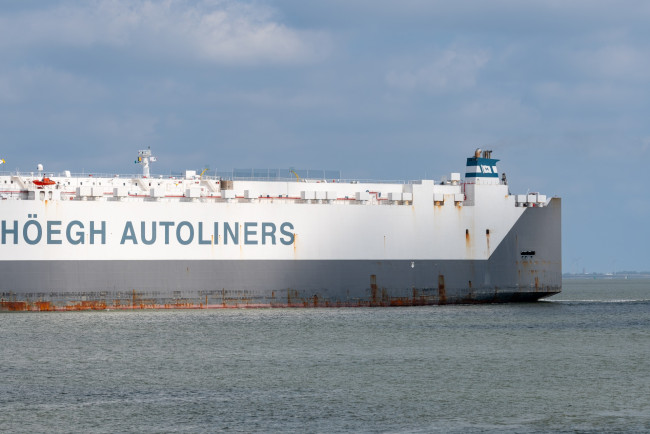 Обои картинки фото корабли, грузовые суда, ro-ro, container, carrier, ролкер