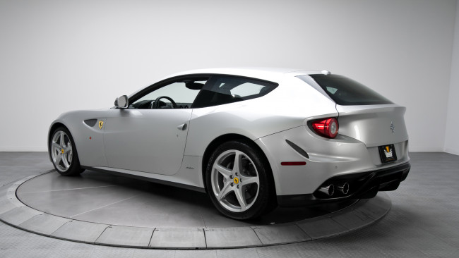 Обои картинки фото ferrari, ff, автомобили, италия, s, p, a, гоночные, спортивные