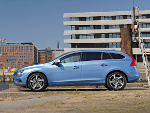 Картинка автомобили volvo v60 d6 plug-in hybrid r-design 2014г синий