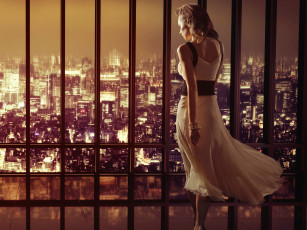 Картинка девушки -unsort+ блондинки платье окно ночной город здания панорама