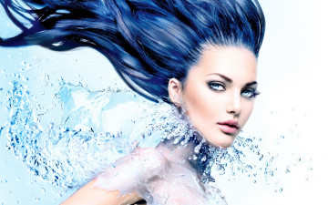 Картинка девушки -unsort+ креатив взгляд брызги вода брюнетка девушка look effects hair splash water