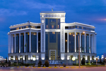 Картинка bank+of+foreign+trade+activities+of+turkmenistan +ashgabat города ашхабад+ туркменистан здание банк