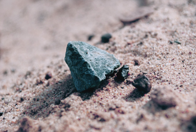 Обои картинки фото природа, камни, минералы, настроение, песок, макро