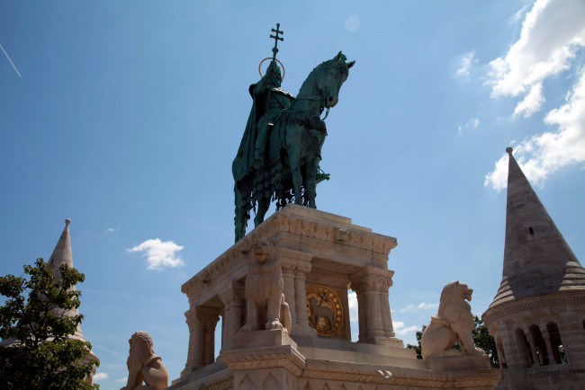 Обои картинки фото города, будапешт , венгрия, памятник, статуя