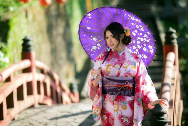 Обои картинки фото девушки, - азиатки, японка, азиатка, кимоно, зонтик