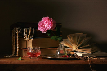 Картинка разное украшения +аксессуары +веера шкатулка бусы жемчуг роза